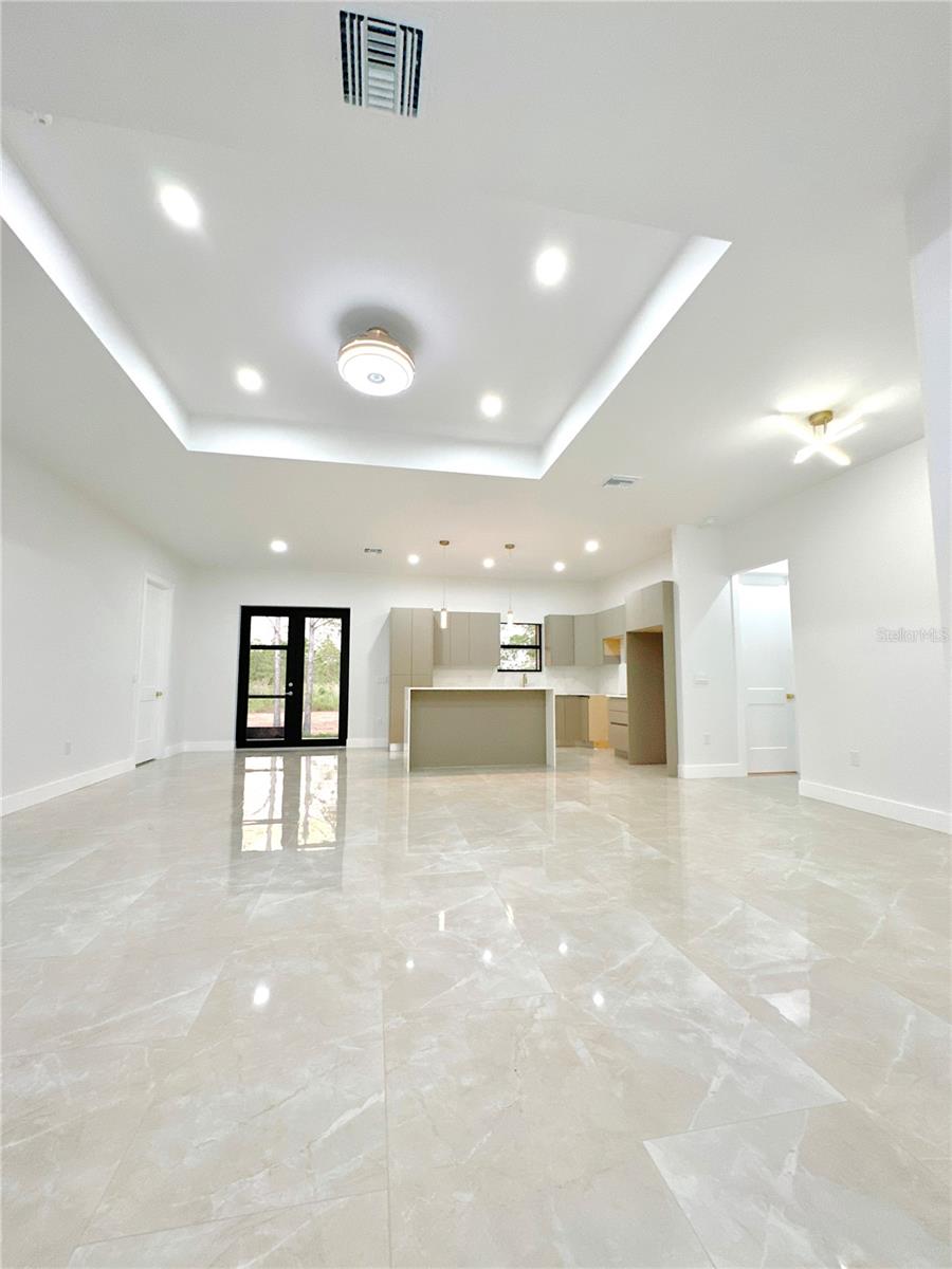 316 MOORE AVE, LEHIGH ACRES, FL, 33936