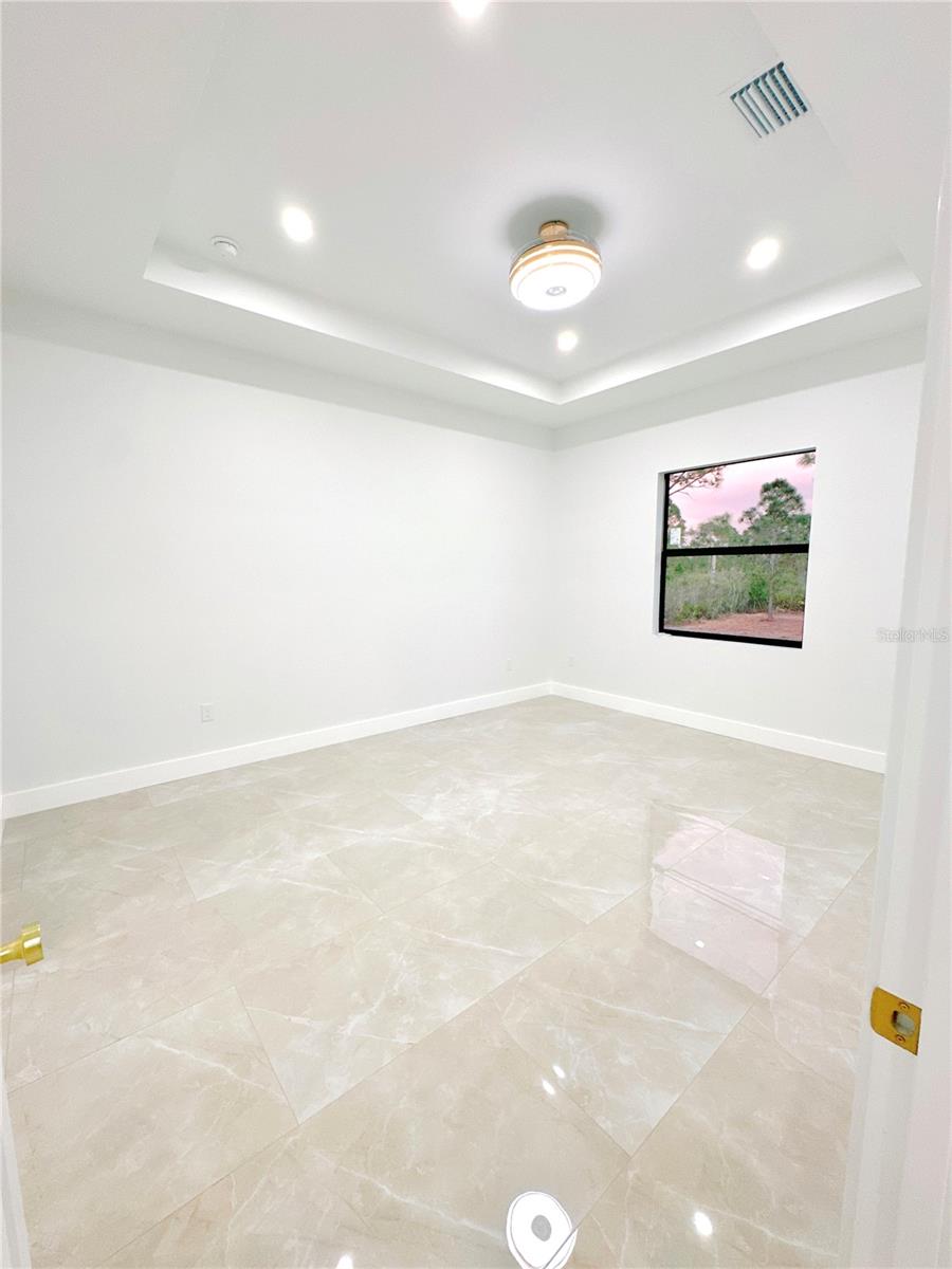 316 MOORE AVE, LEHIGH ACRES, FL, 33936