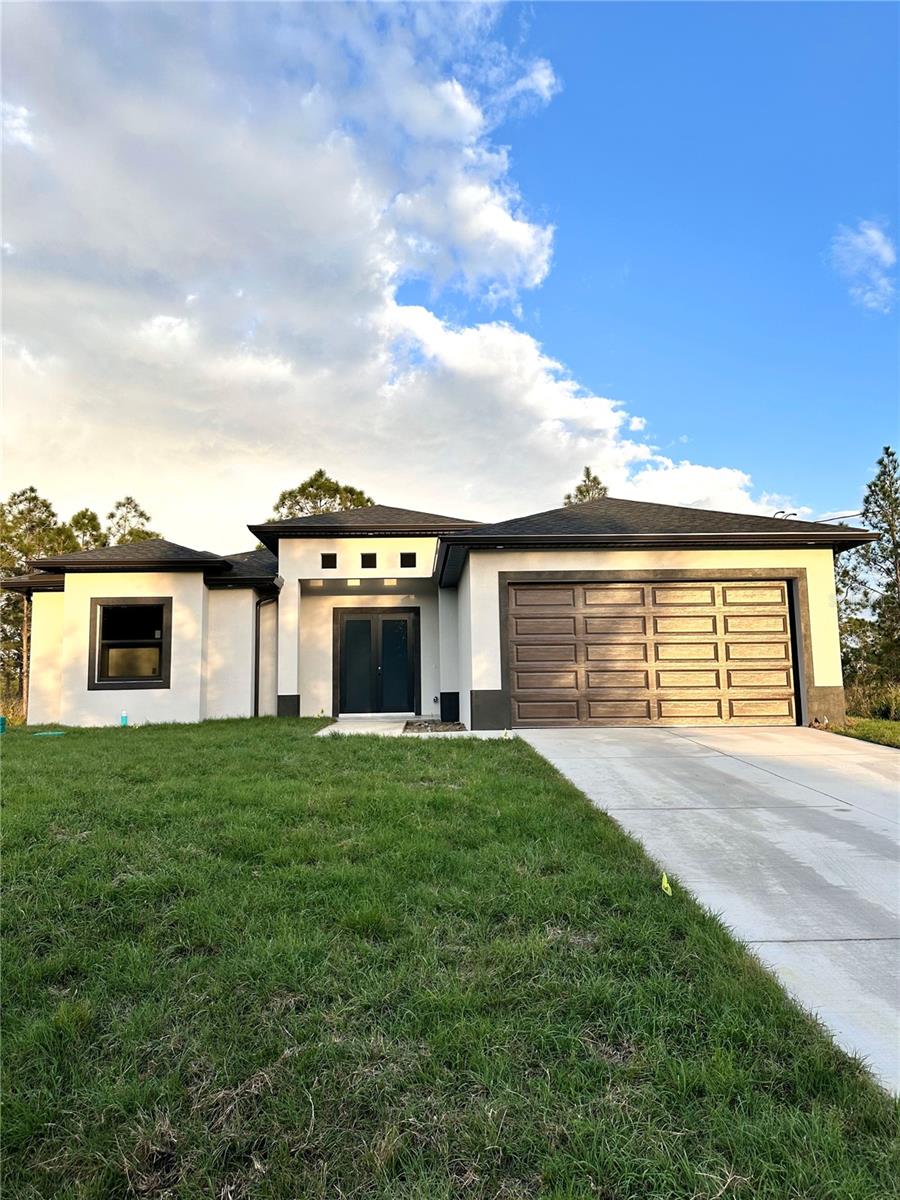 316 MOORE AVE, LEHIGH ACRES, FL, 33936