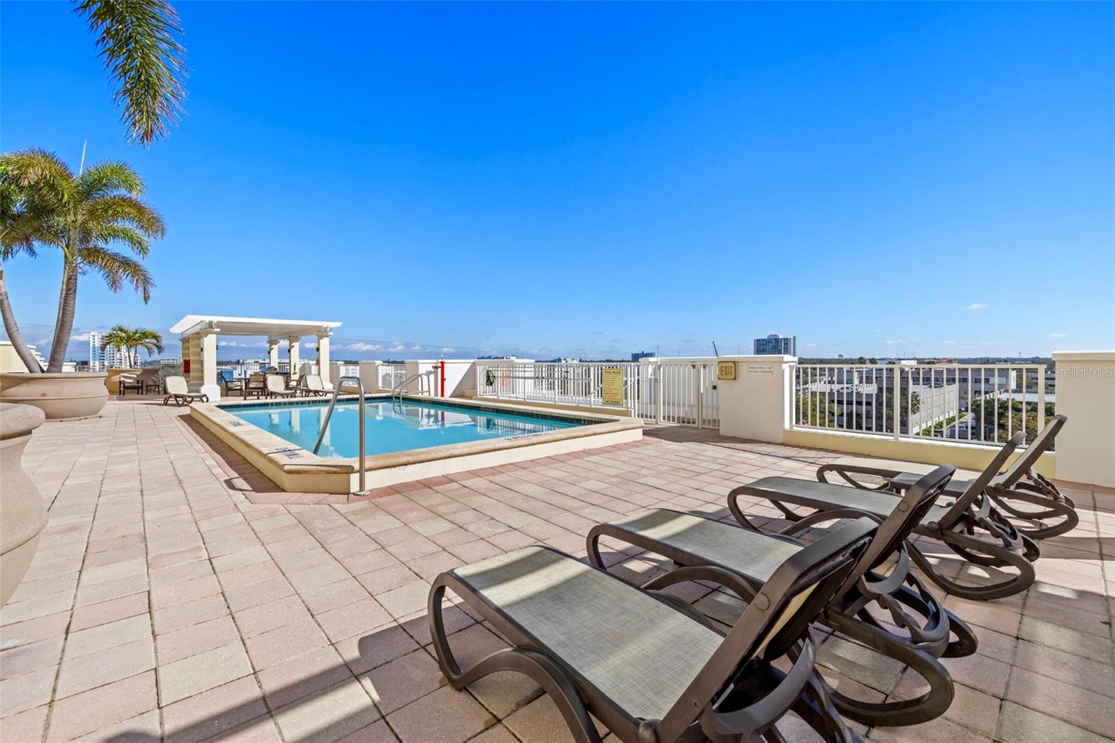 628 CLEVELAND ST #905, CLEARWATER, FL, 33755