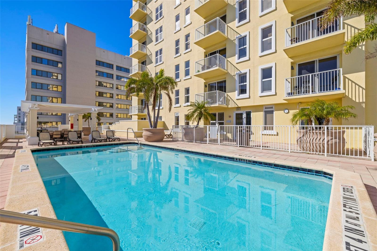 628 CLEVELAND ST #905, CLEARWATER, FL, 33755