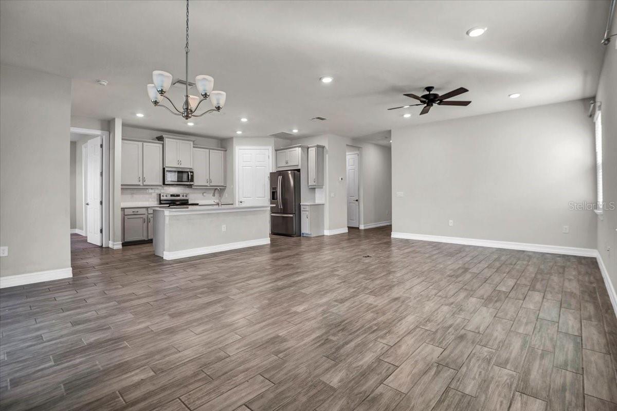 541 IBIZA LOOP, VENICE, FL, 34292