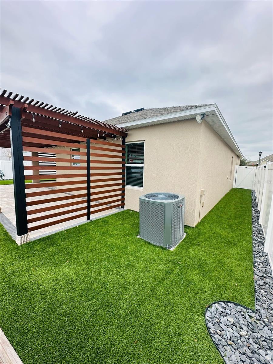 588 SARDINIA CIR, DAVENPORT, FL, 33837