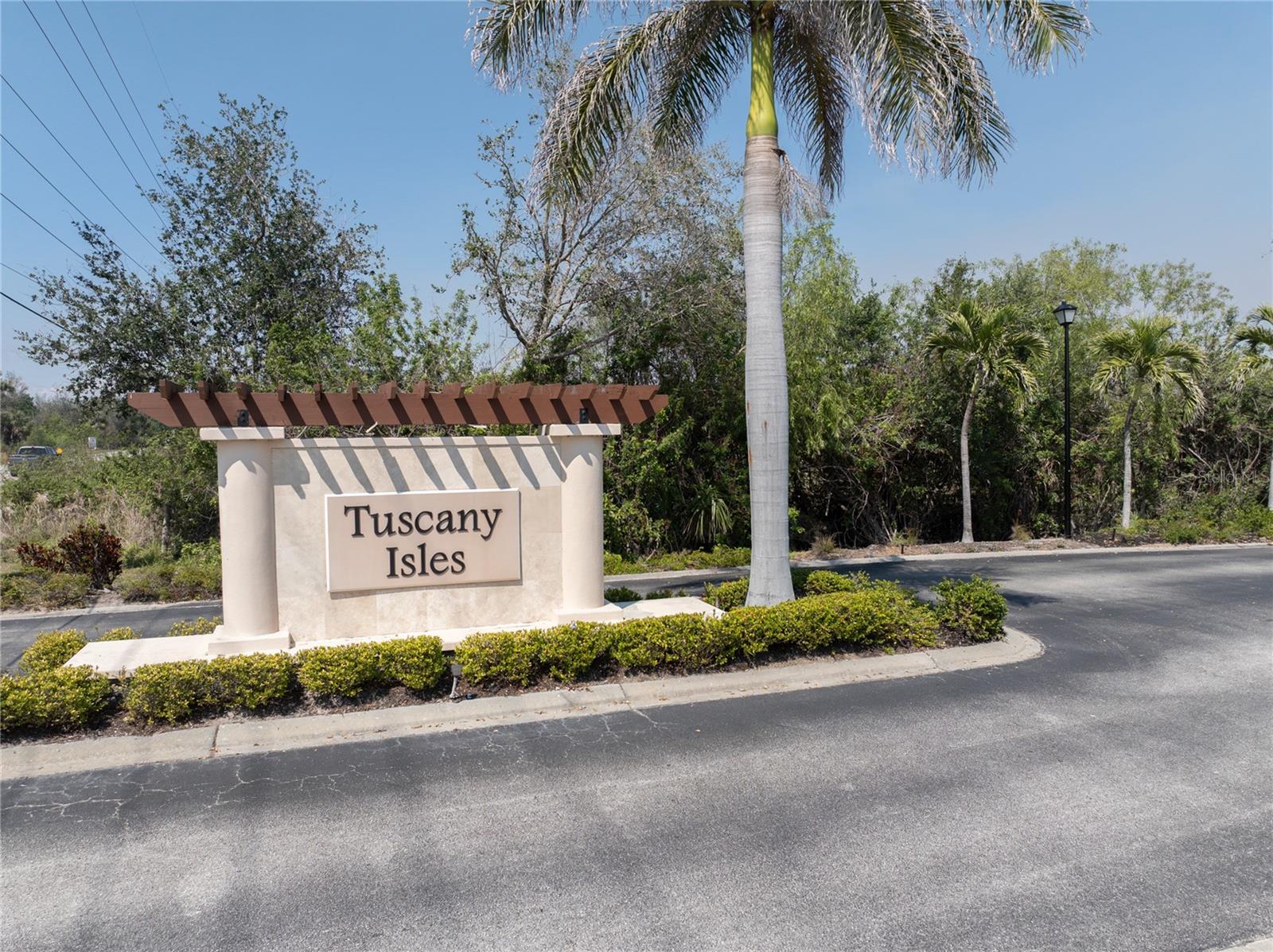 8947 TUSCANY ISLES DR, PUNTA GORDA, FL, 33950
