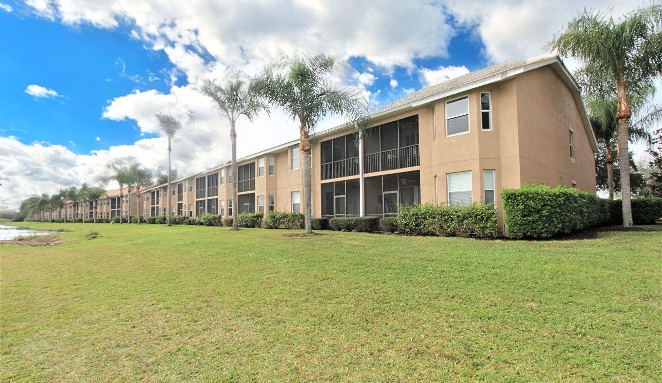 915 FAIRWAYCOVE LN #202, BRADENTON, FL, 34212