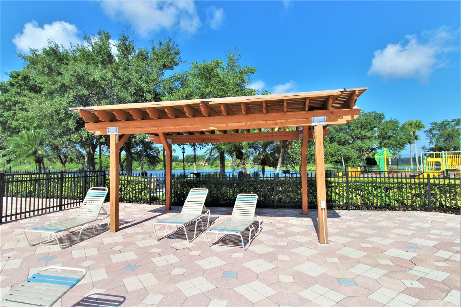 915 FAIRWAYCOVE LN #202, BRADENTON, FL, 34212