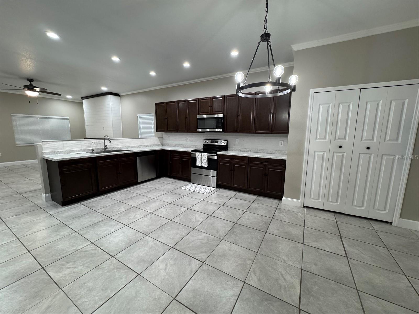 SUN RAY HOMES, FROSTPROOF, FL, 33843