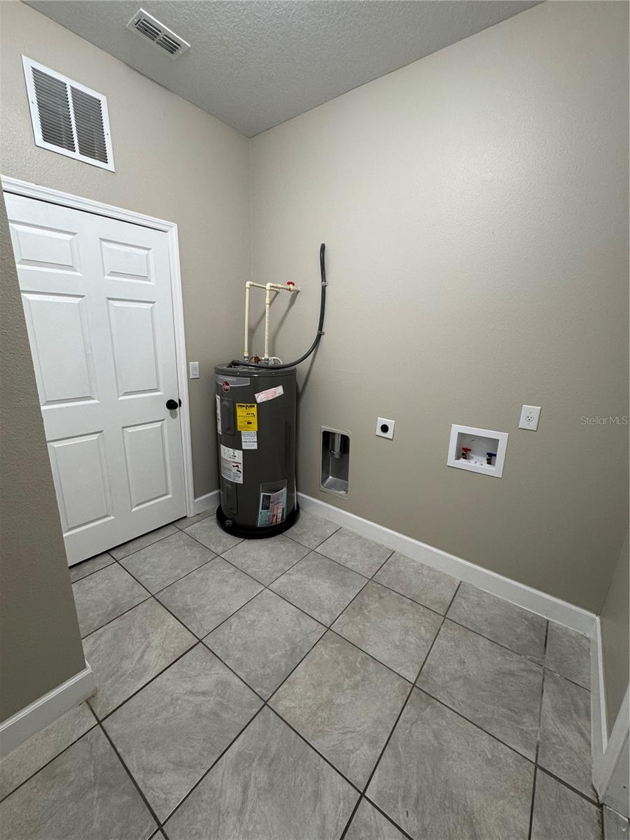 SUN RAY HOMES, FROSTPROOF, FL, 33843