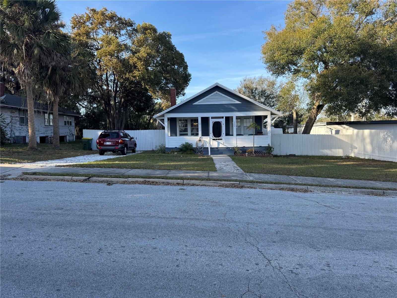 1404 HIGH ST, LEESBURG, FL, 34748