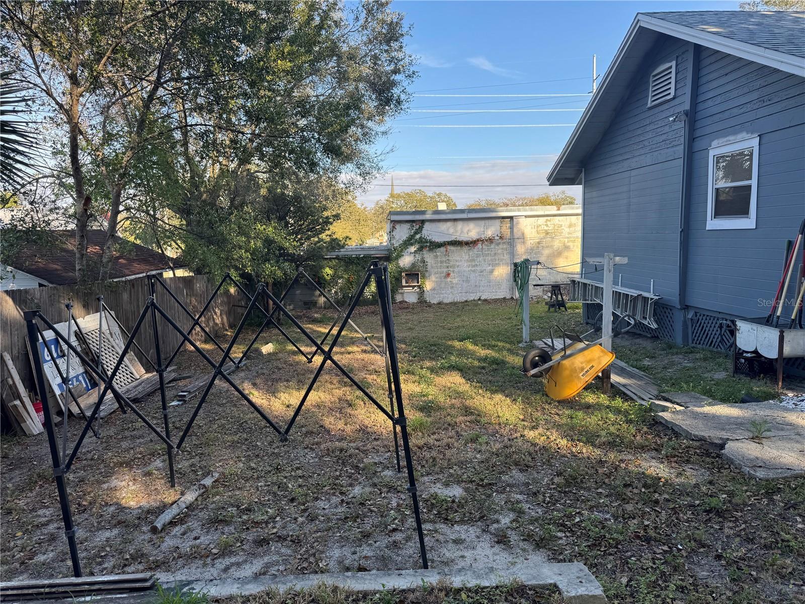 1404 HIGH ST, LEESBURG, FL, 34748