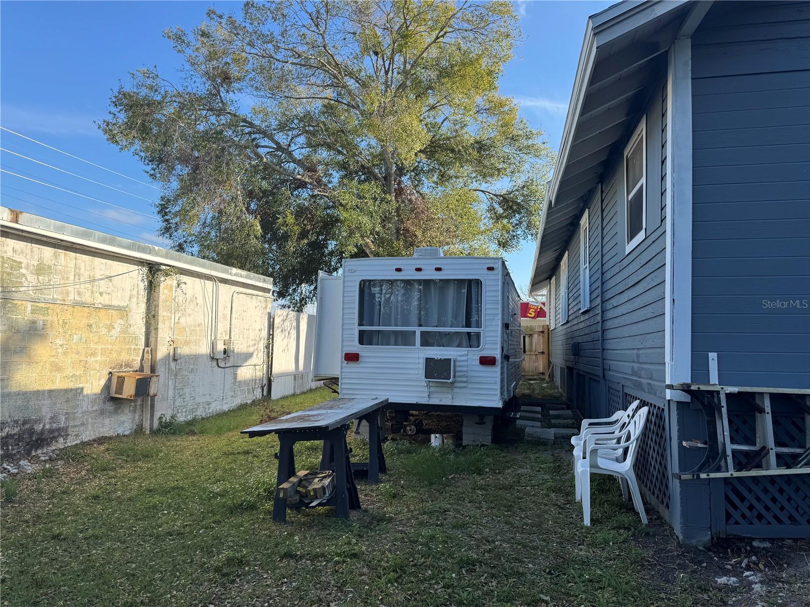 1404 HIGH ST, LEESBURG, FL, 34748