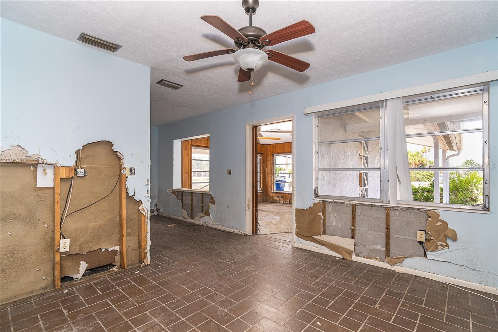 231 WINSON AVE, ENGLEWOOD, FL, 34223