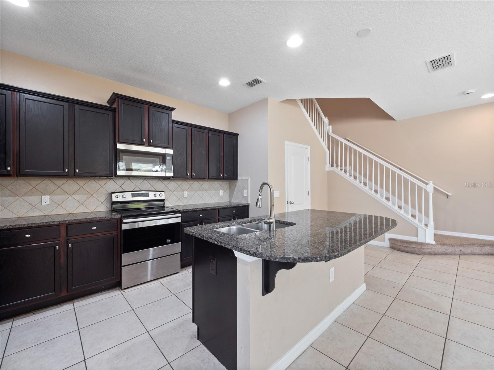1610 MOHEGAN BLVD, KISSIMMEE, FL, 34744