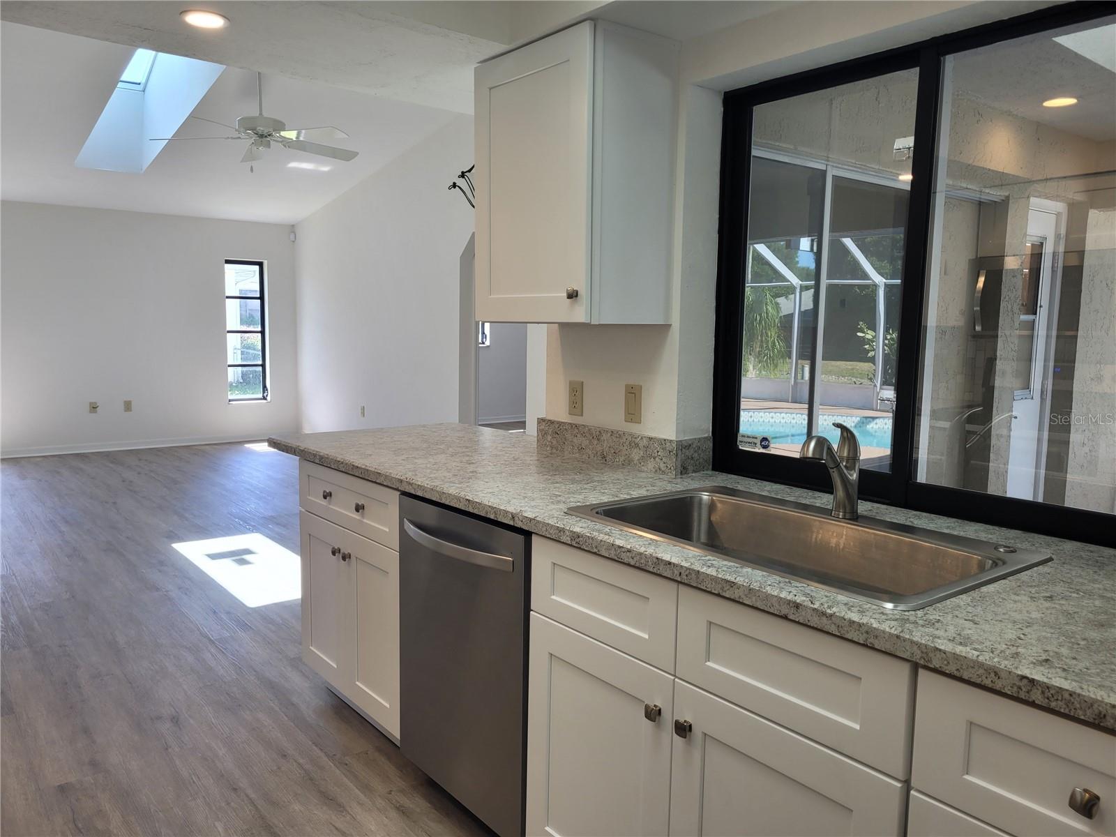 1700 BLUE LAKE CIR, PUNTA GORDA, FL, 33983