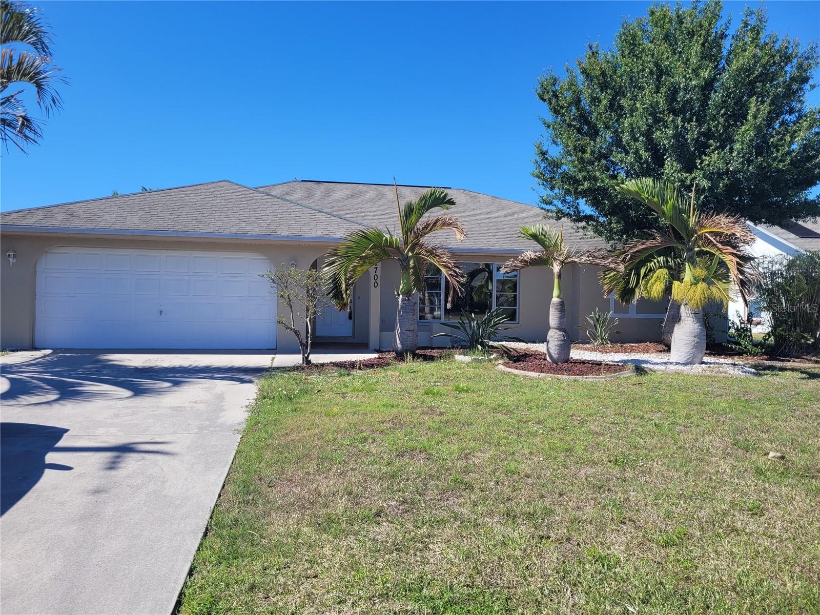 1700 BLUE LAKE CIR, PUNTA GORDA, FL, 33983