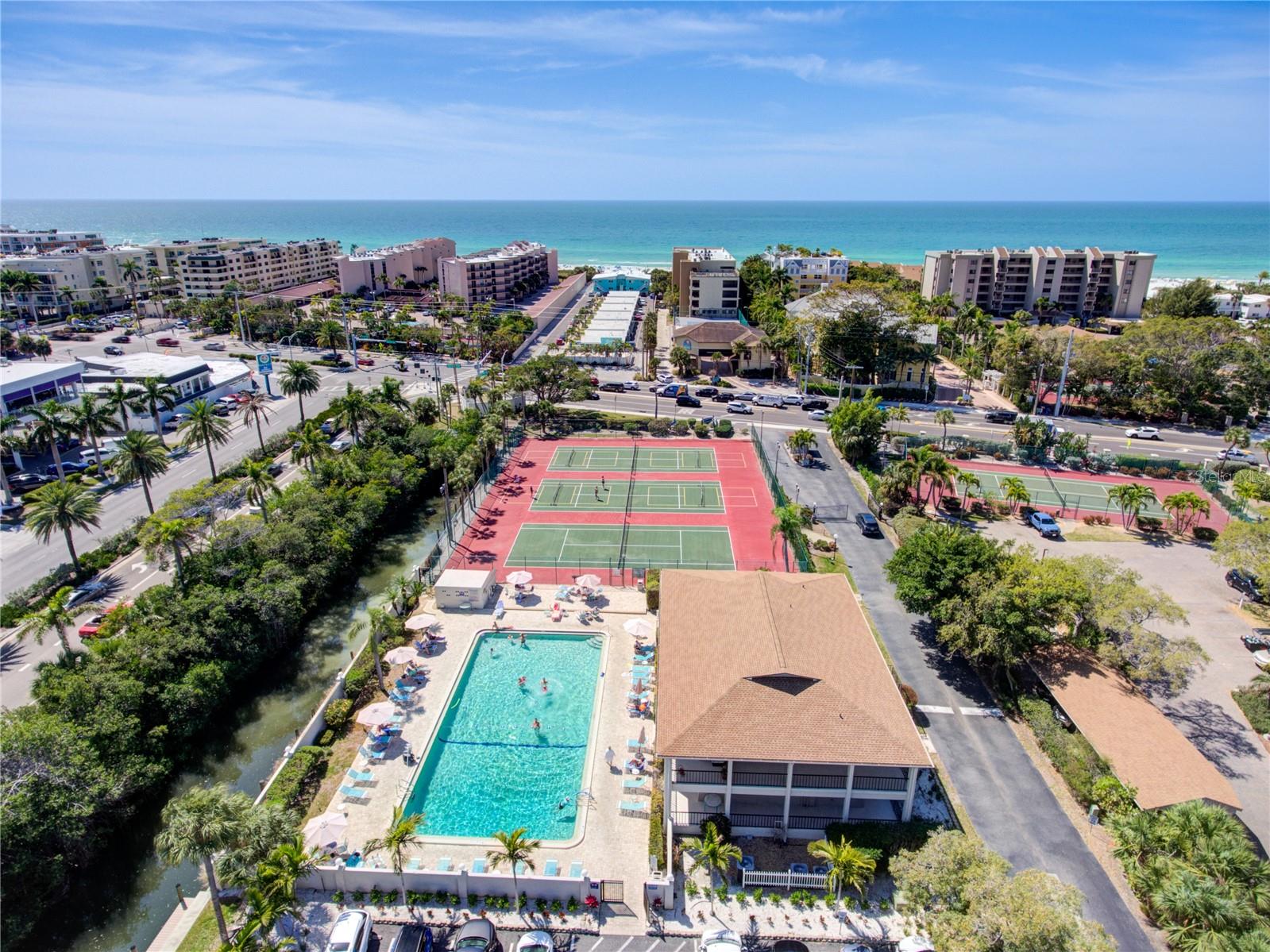 6415 MIDNIGHT PASS RD #904, SARASOTA, FL, 34242