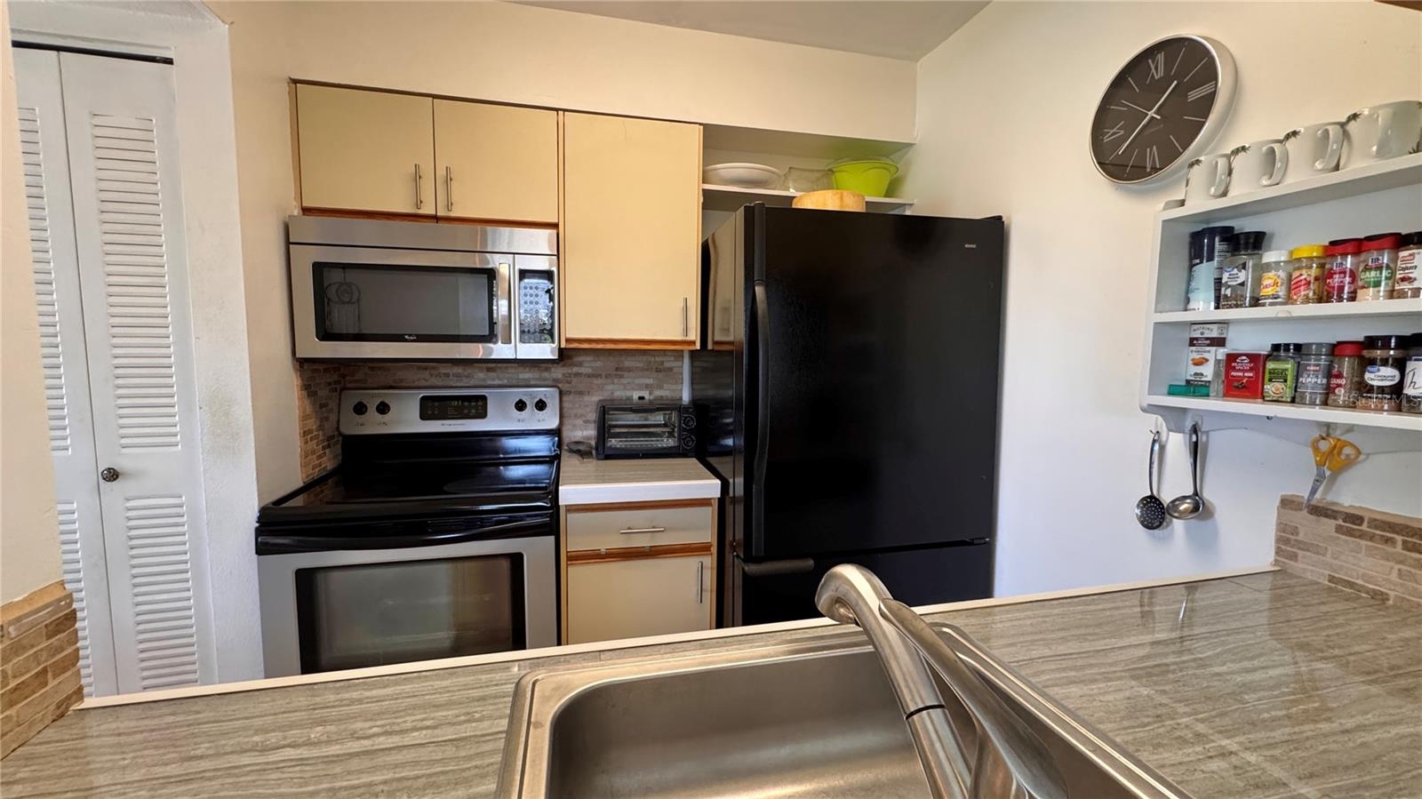 3001 58TH AVE S #301, ST PETERSBURG, FL, 33712