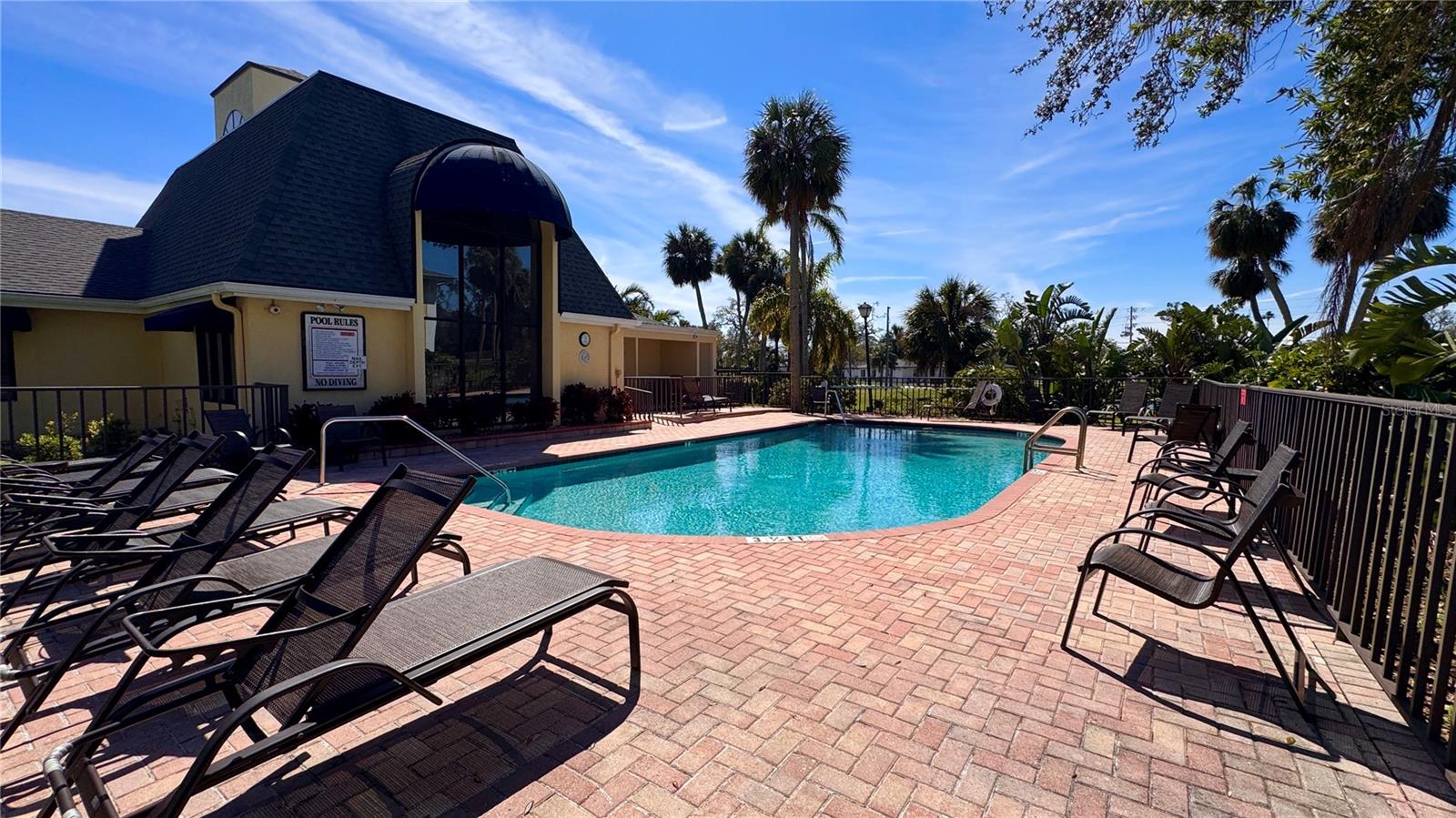 3001 58TH AVE S #301, ST PETERSBURG, FL, 33712