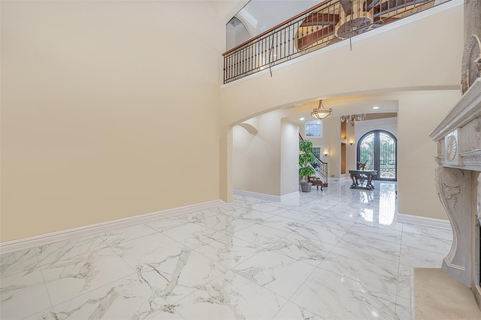 2090 SPRUCE CREEK CIR W, PORT ORANGE, FL, 32128
