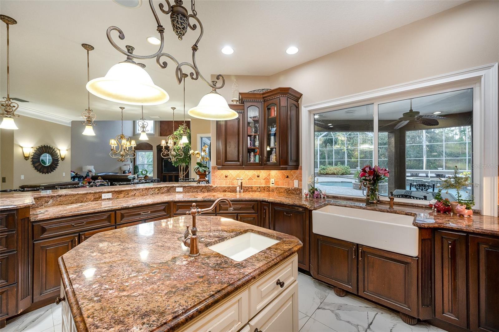 2090 SPRUCE CREEK CIR W, PORT ORANGE, FL, 32128