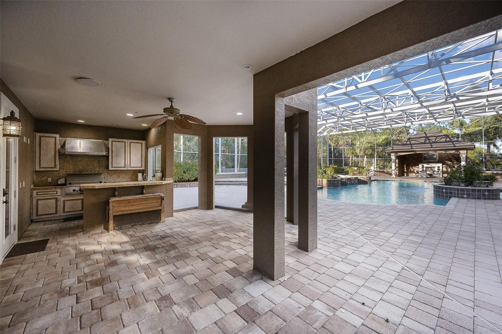 2090 SPRUCE CREEK CIR W, PORT ORANGE, FL, 32128