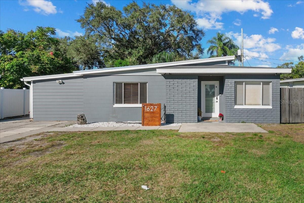 1627 TRIANGLE AVE, ORLANDO, FL, 32806