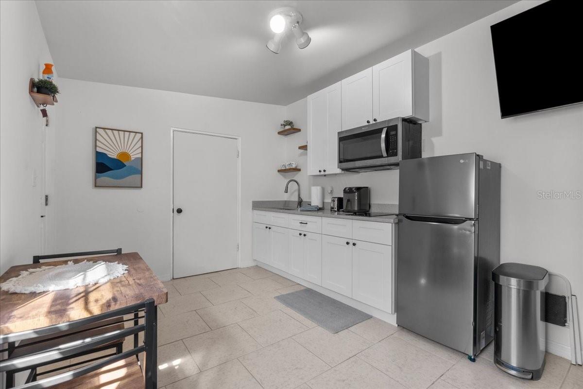 1627 TRIANGLE AVE, ORLANDO, FL, 32806