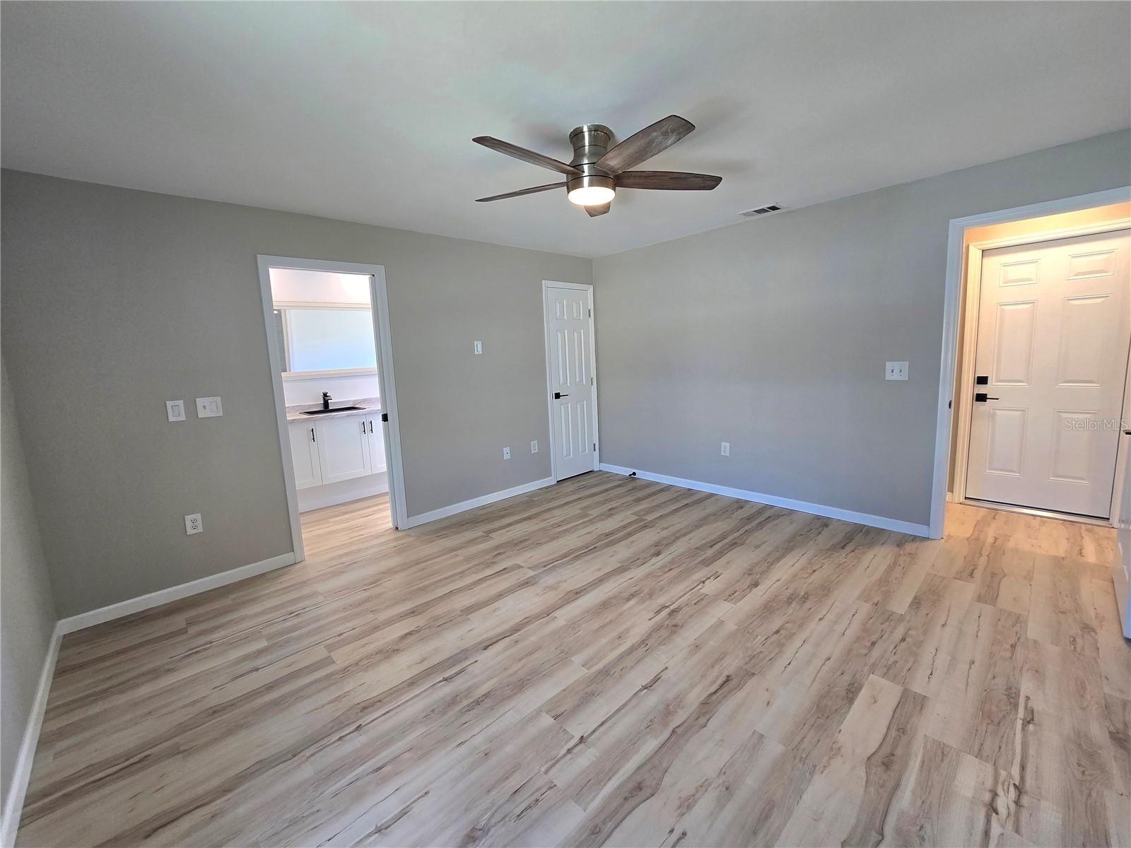 3507 65TH AVENUE CIR E, SARASOTA, FL, 34243