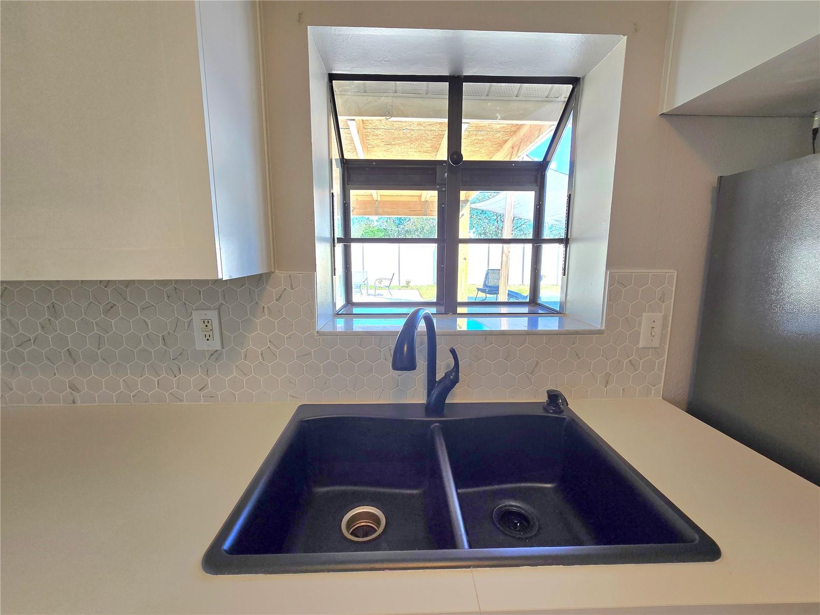 3507 65TH AVENUE CIR E, SARASOTA, FL, 34243