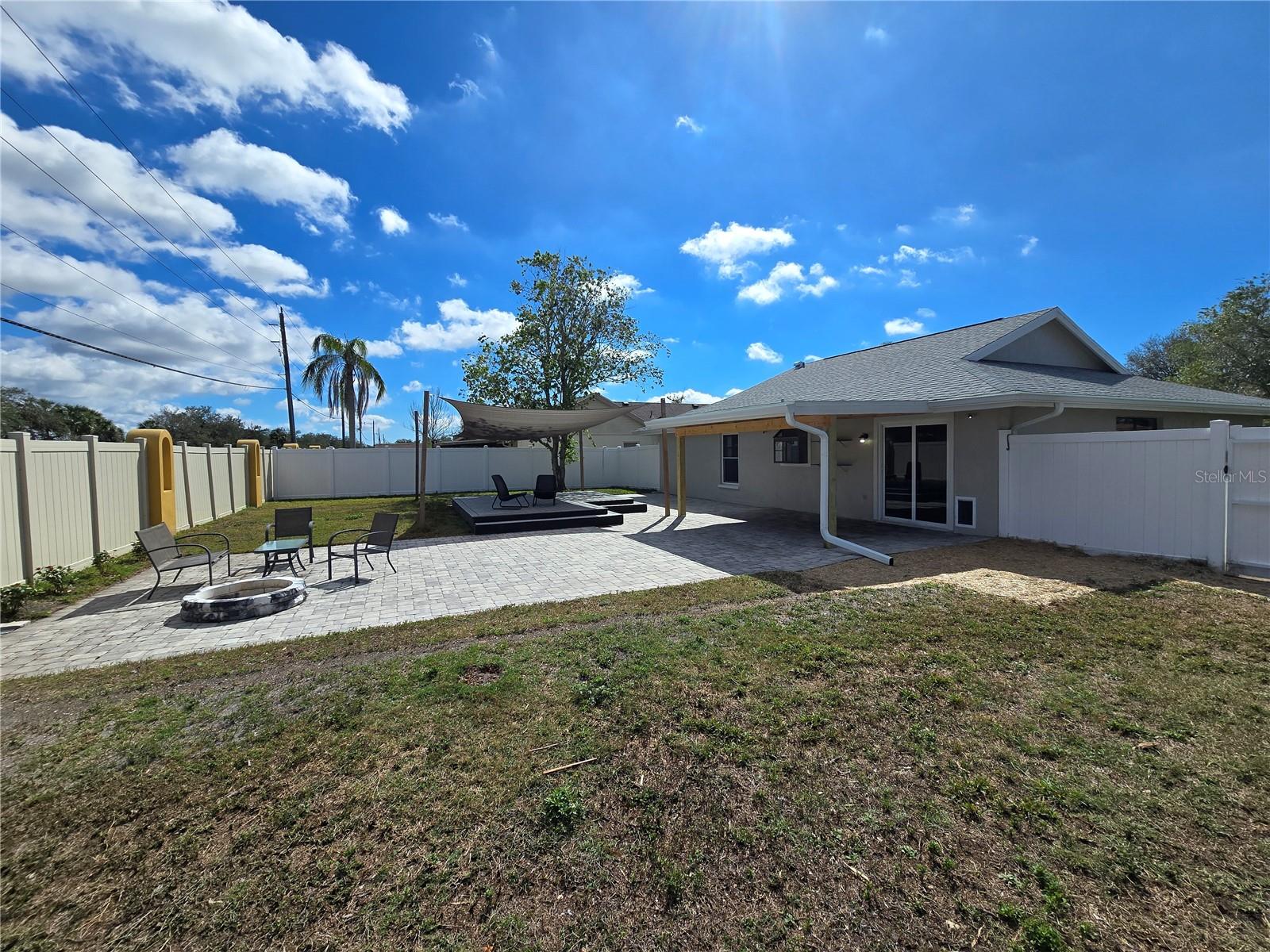 3507 65TH AVENUE CIR E, SARASOTA, FL, 34243