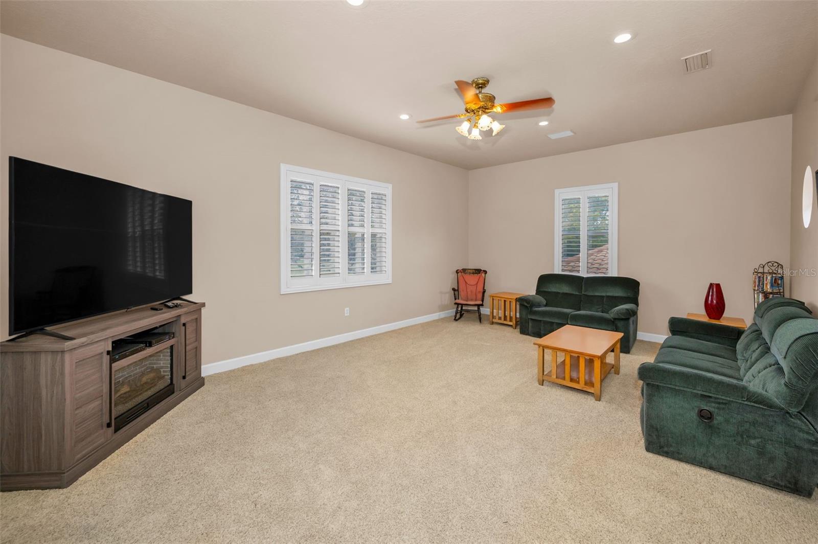 7888 LANTANA CREEK RD, SEMINOLE, FL, 33777