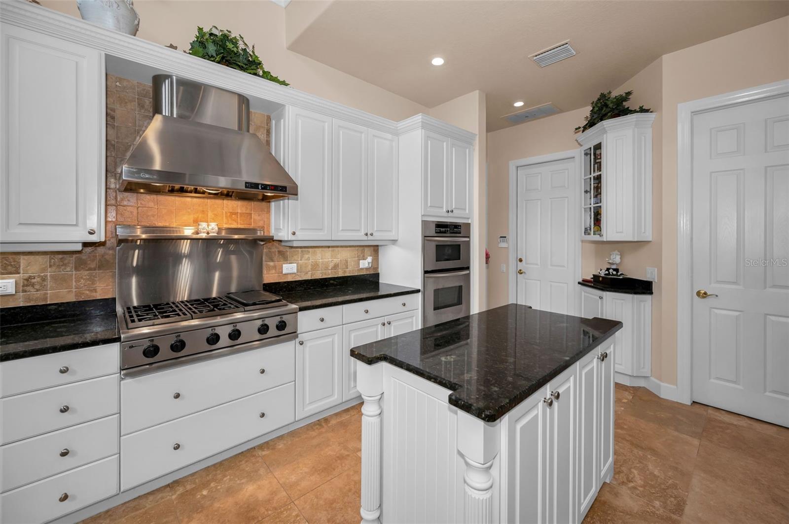 7888 LANTANA CREEK RD, SEMINOLE, FL, 33777