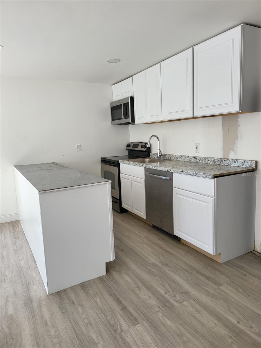 8612 N ALASKA ST, TAMPA, FL, 33604