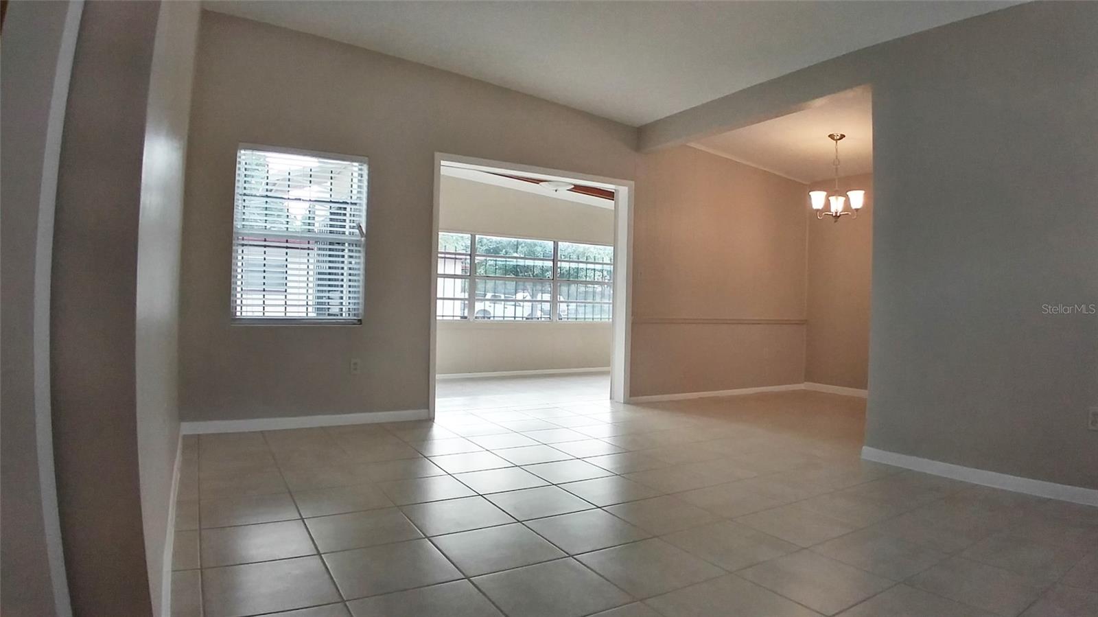 2129 QUEENSWAY RD, ORLANDO, FL, 32808