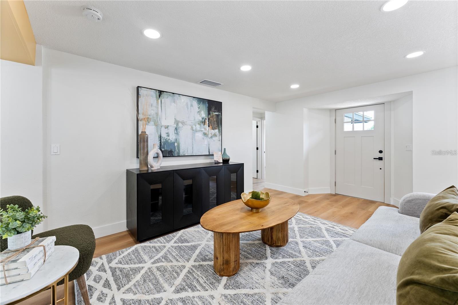 2409 TULIP ST, SARASOTA, FL, 34239