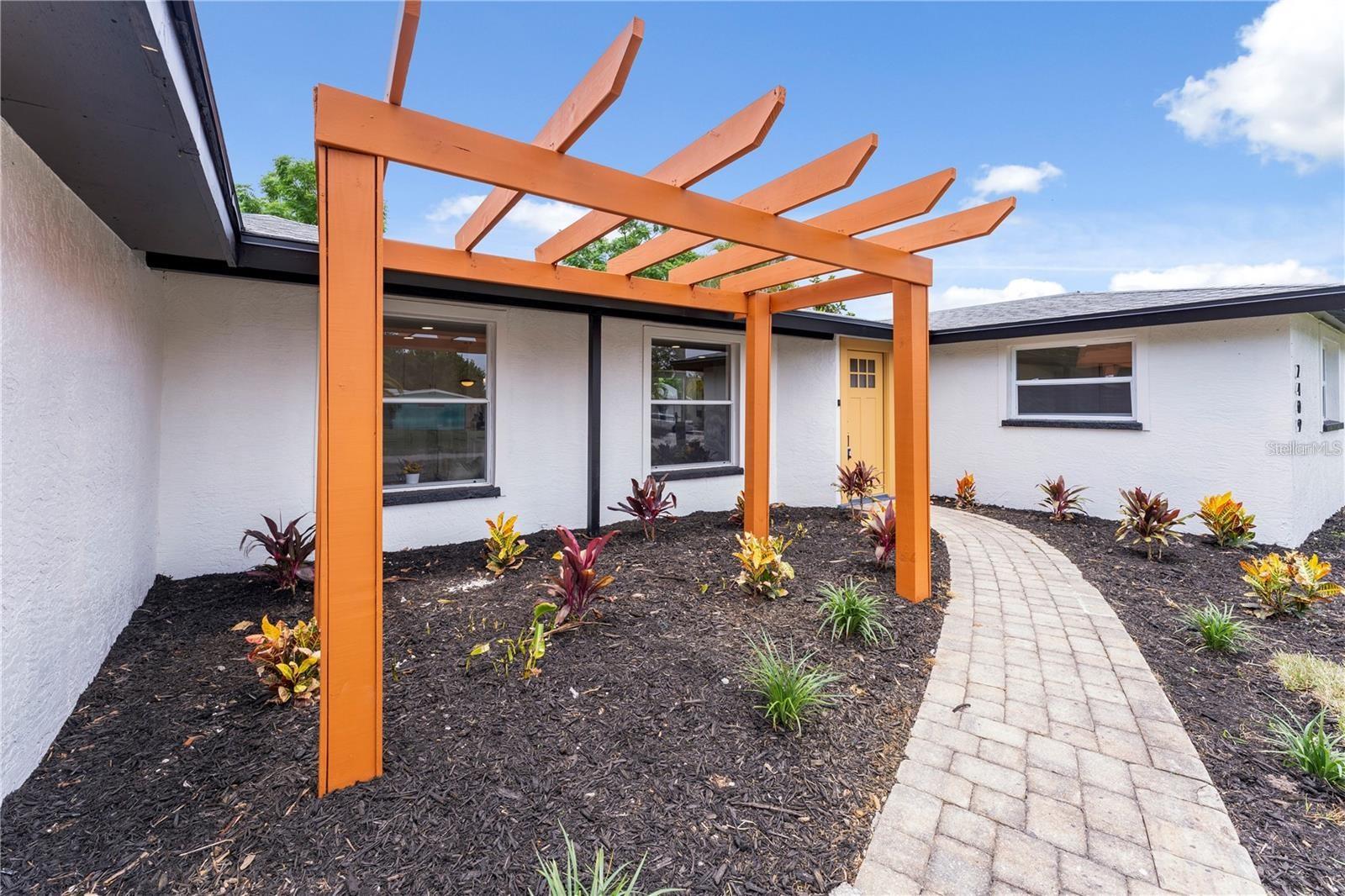 2409 TULIP ST, SARASOTA, FL, 34239