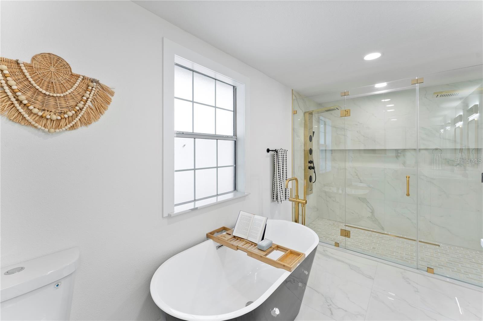 2409 TULIP ST, SARASOTA, FL, 34239