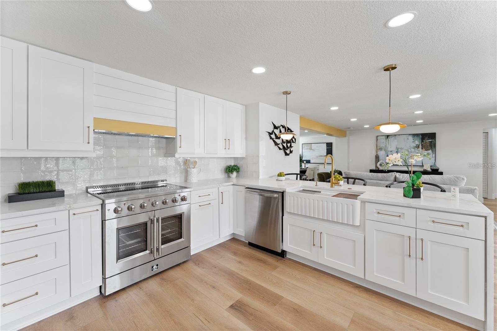 2409 TULIP ST, SARASOTA, FL, 34239