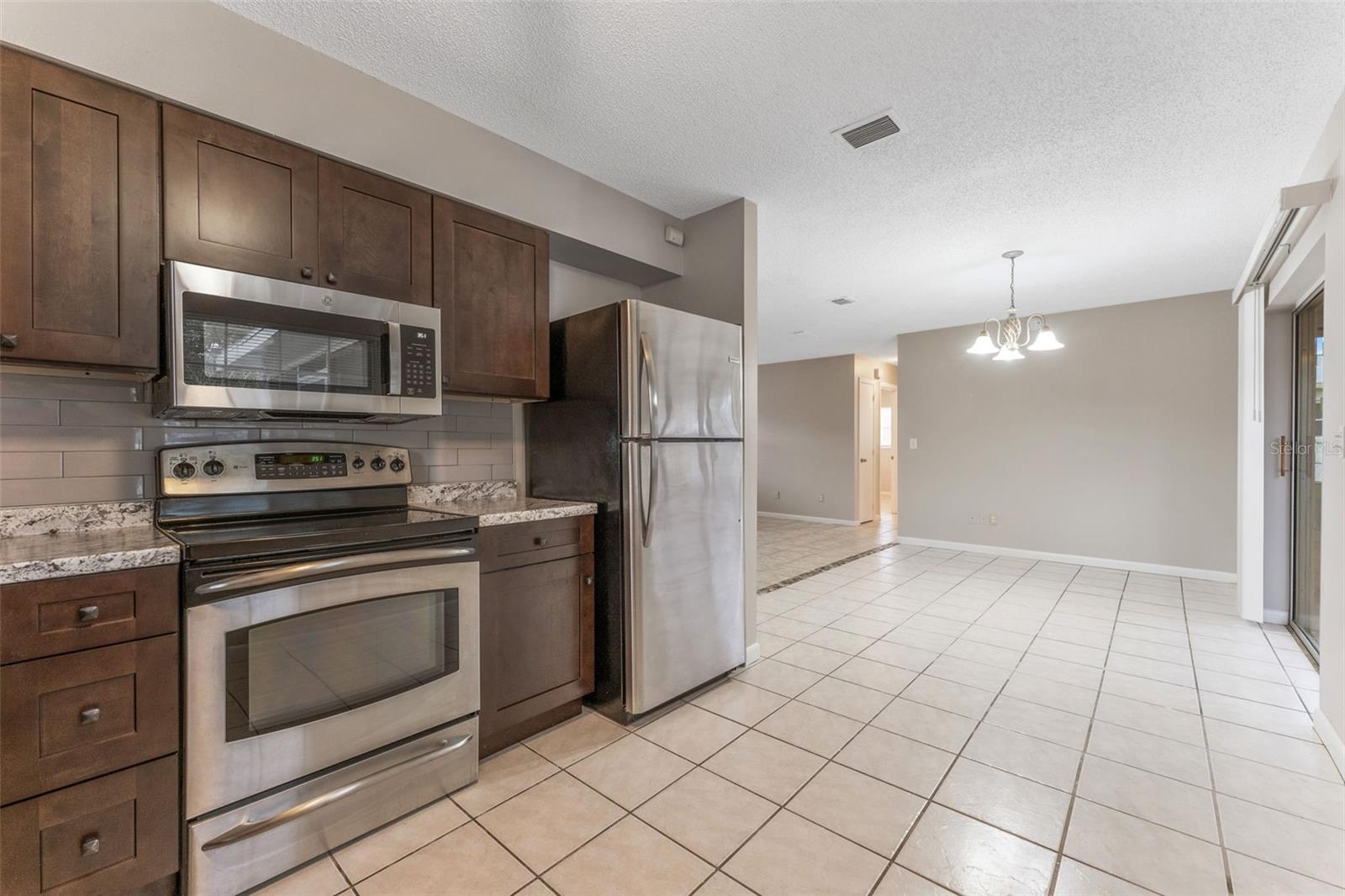 ZEPHYR HEIGHTS, ZEPHYRHILLS, FL, 33542