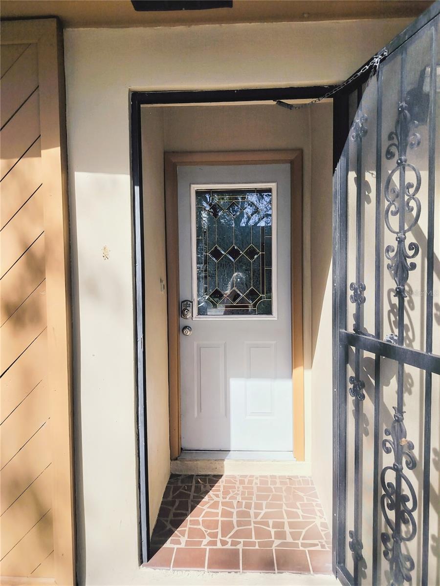 5124 HOLLAND AVE, TAMPA, FL, 33617