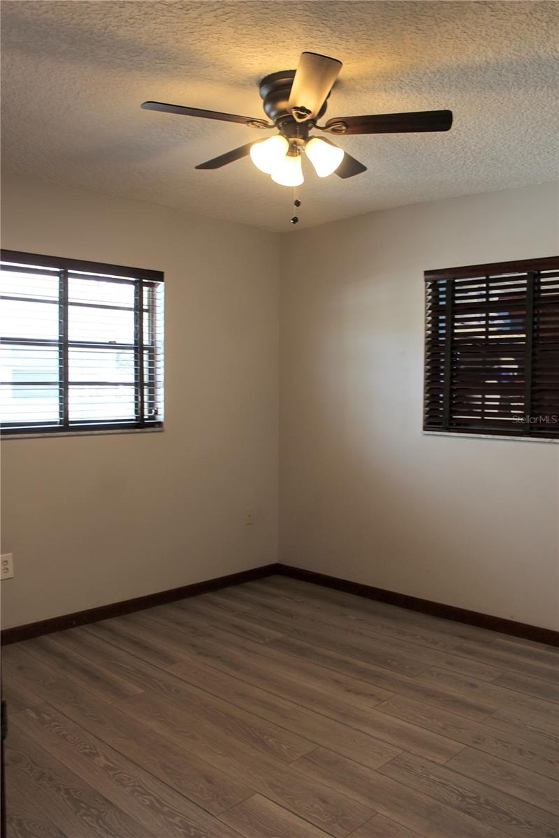 5124 HOLLAND AVE, TAMPA, FL, 33617