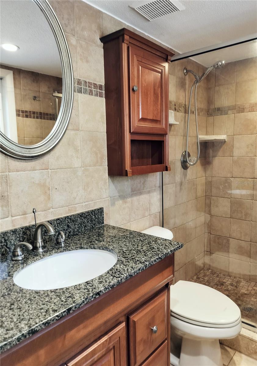5124 HOLLAND AVE, TAMPA, FL, 33617