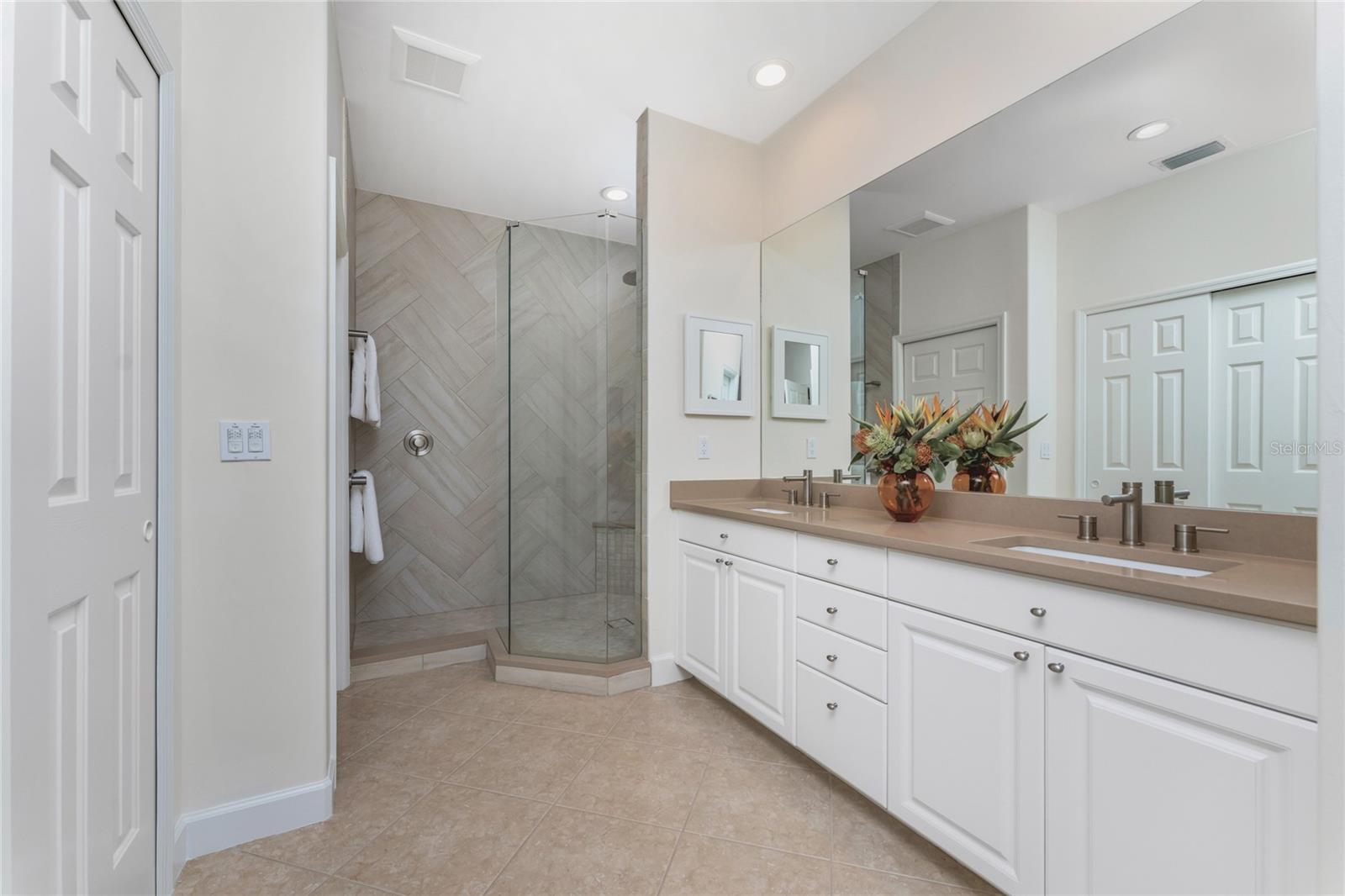 3316 SUNSET KEY CIR #D, PUNTA GORDA, FL, 33955