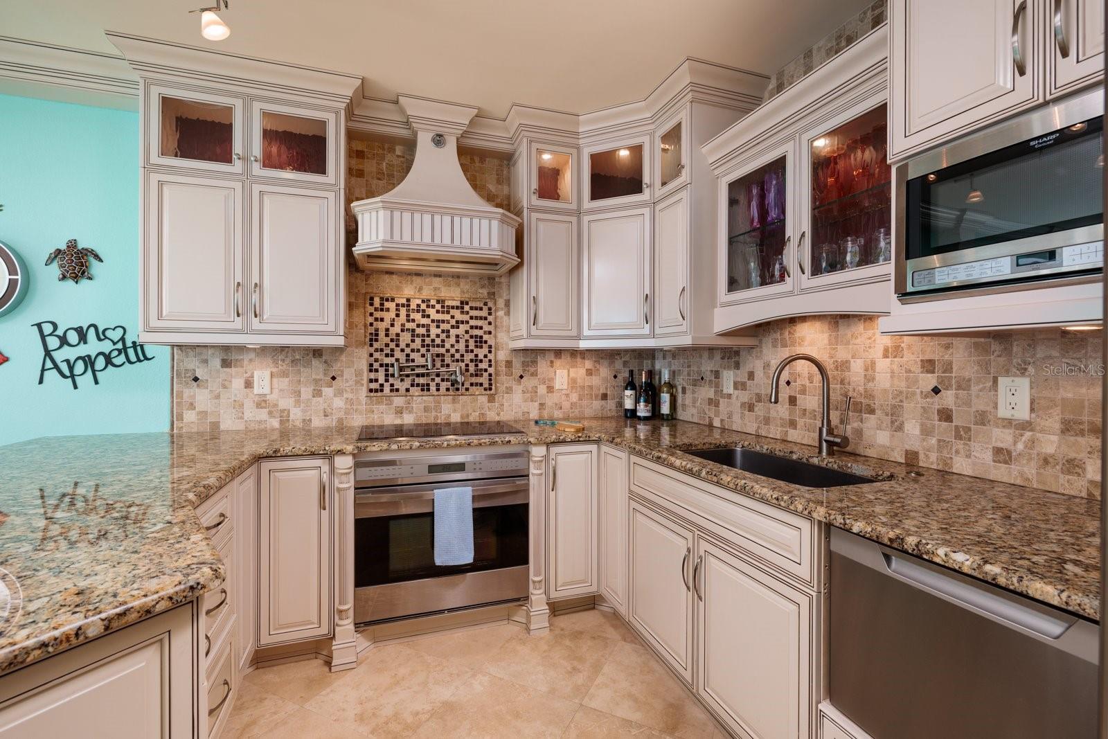 1520 GULF BLVD #805, CLEARWATER BEACH, FL, 33767