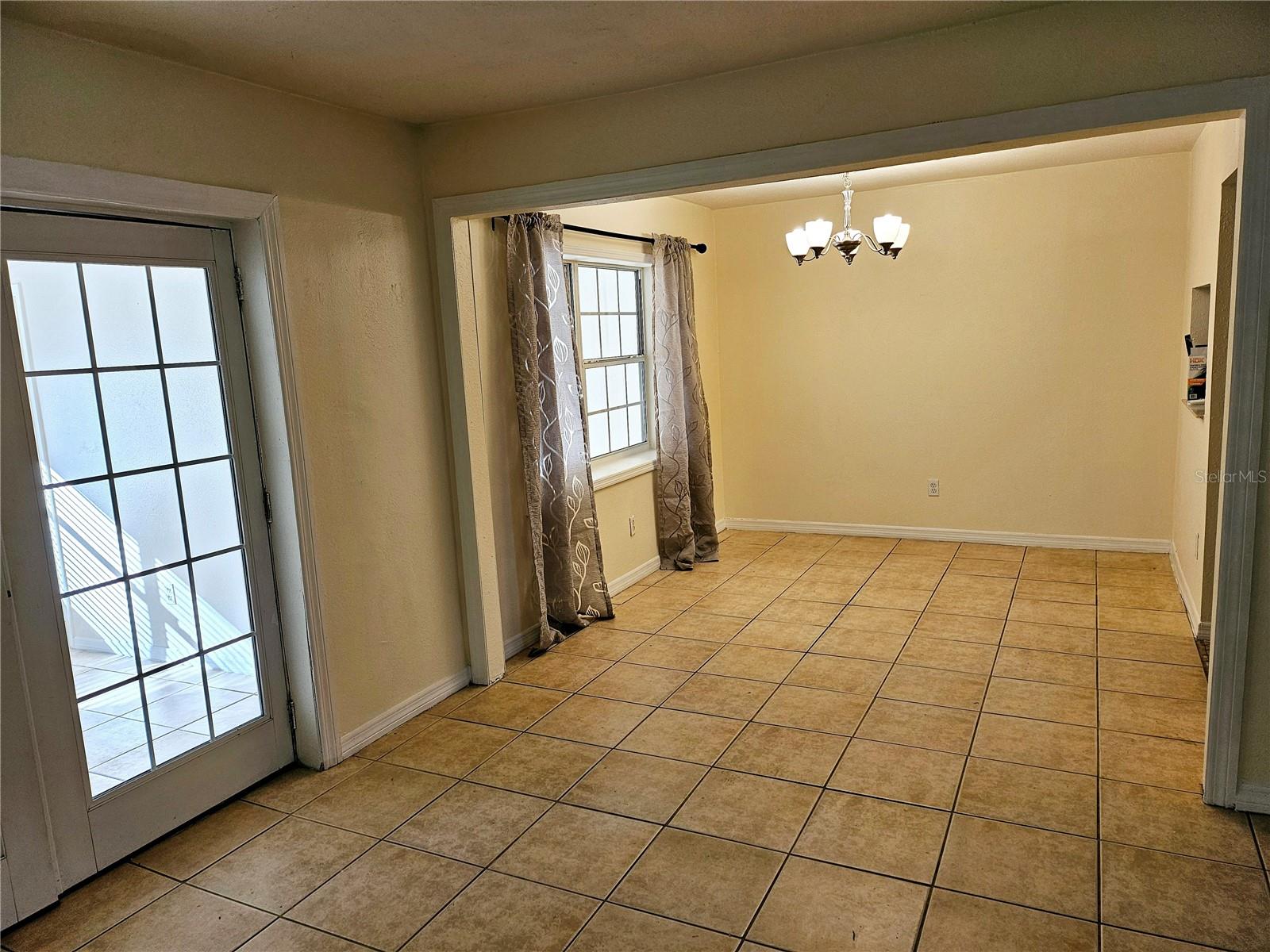 6642 POT O GOLD LN, ORLANDO, FL, 32809