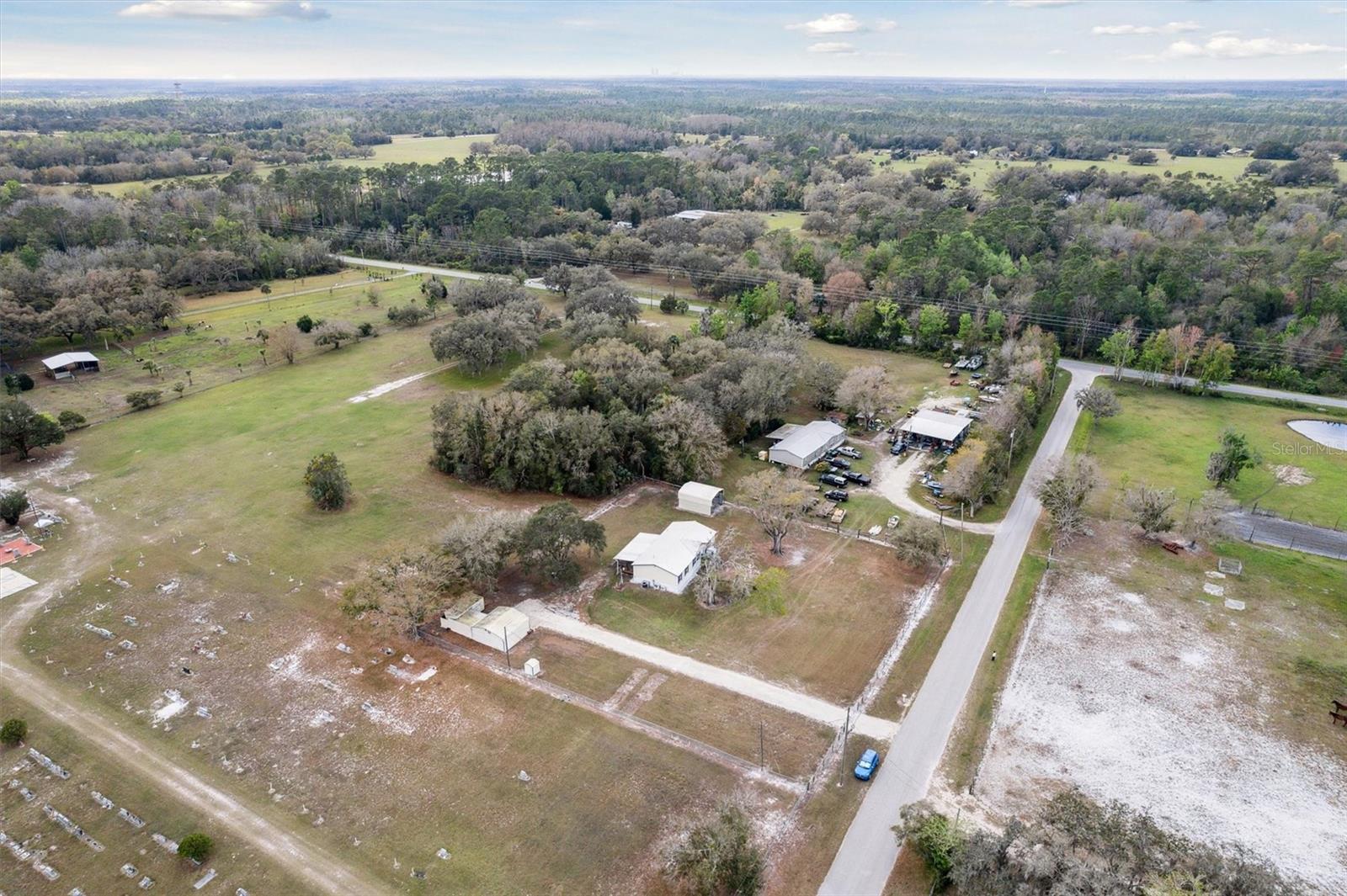 23552 CHRISTMAS CEMETERY RD, CHRISTMAS, FL, 32709