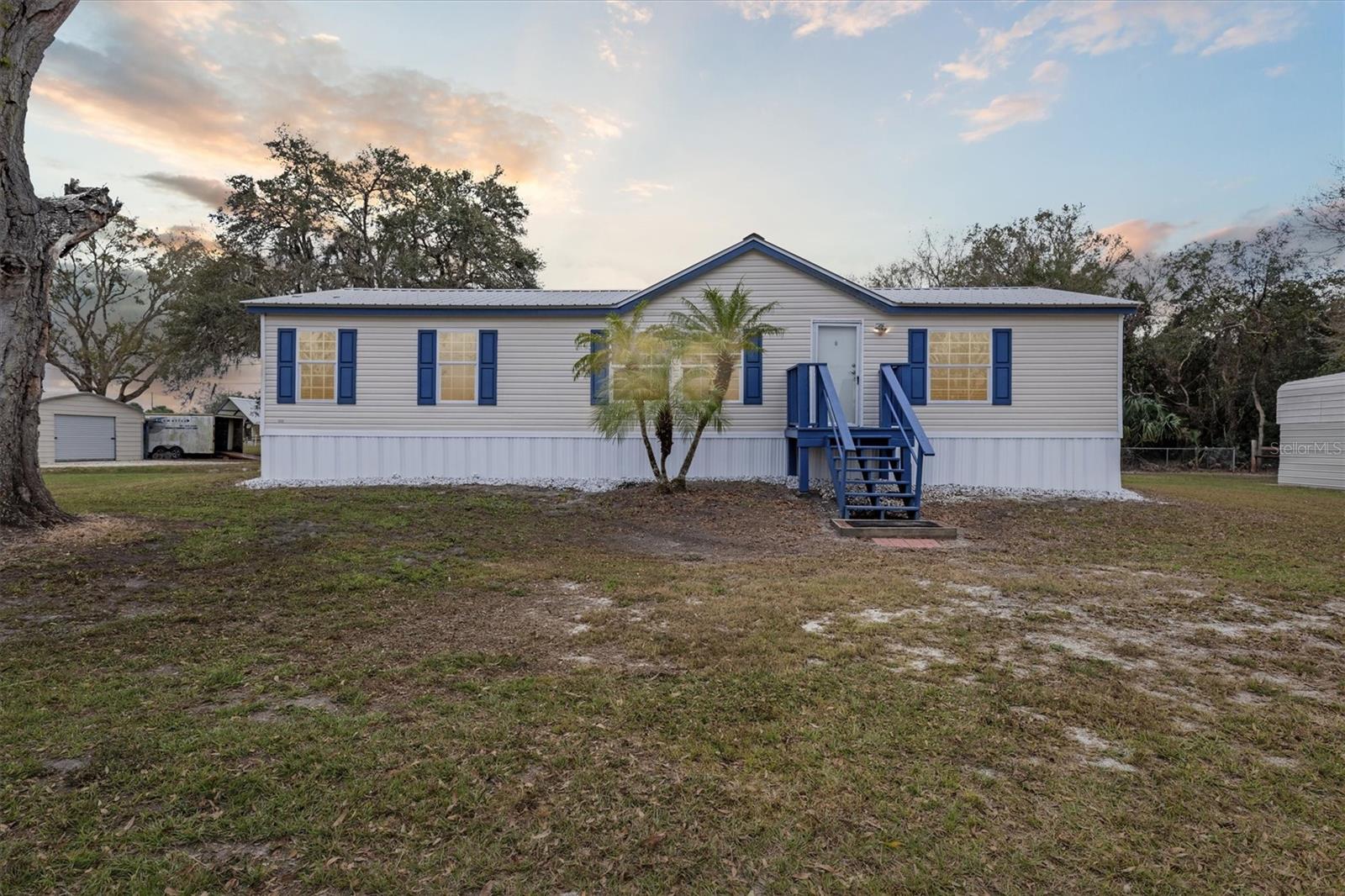 23552 CHRISTMAS CEMETERY RD, CHRISTMAS, FL, 32709