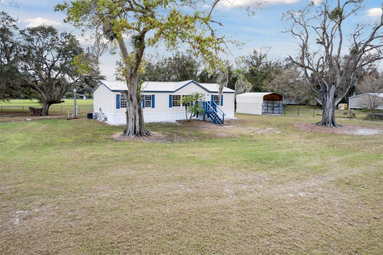 23552 CHRISTMAS CEMETERY RD, CHRISTMAS, FL, 32709