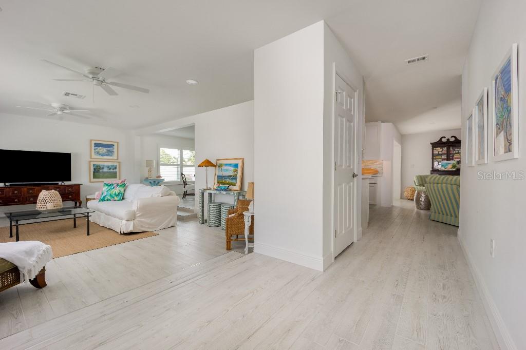 602 MALABAR AVE, FORT PIERCE, FL, 34949