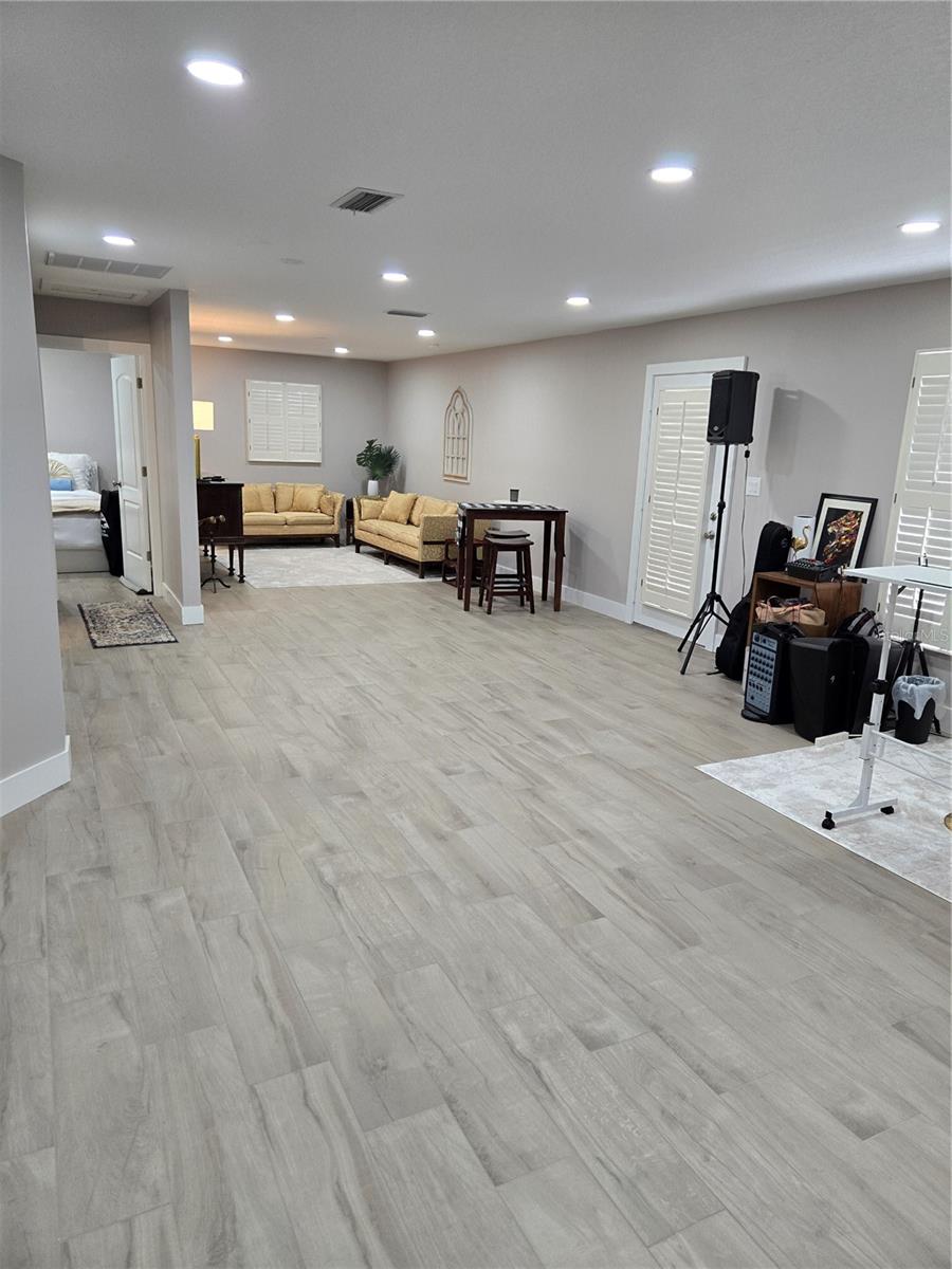 13551 WALSINGHAM RD, LARGO, FL, 33774